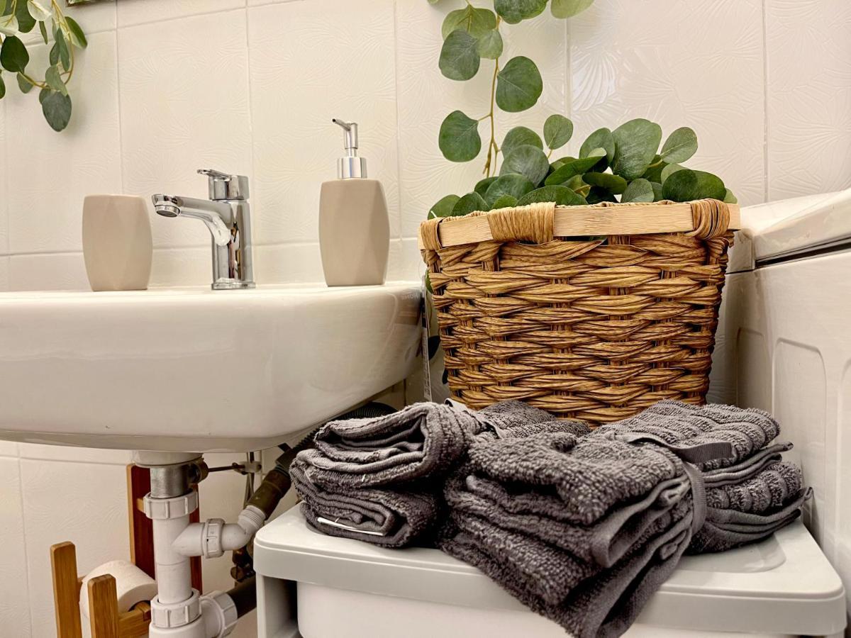 Apartment With Free Parking ブダペスト エクステリア 写真